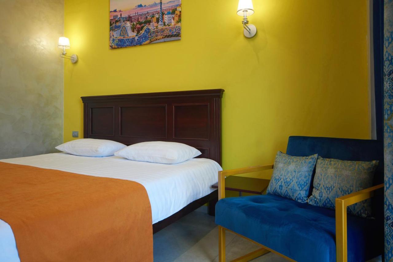 Gaudi Stylish Hotel Odesa Exterior photo